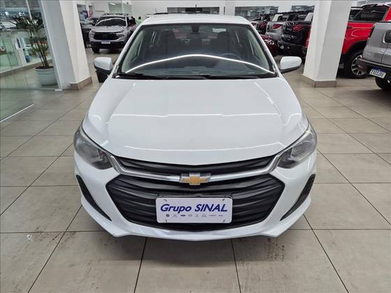 CHEVROLET ONIX 1.0 TURBO FLEX PLUS AUTOMÁTICO CHEVROLET ONIX 1.0 TURBO FLEX PLUS AUTOMÁTICO